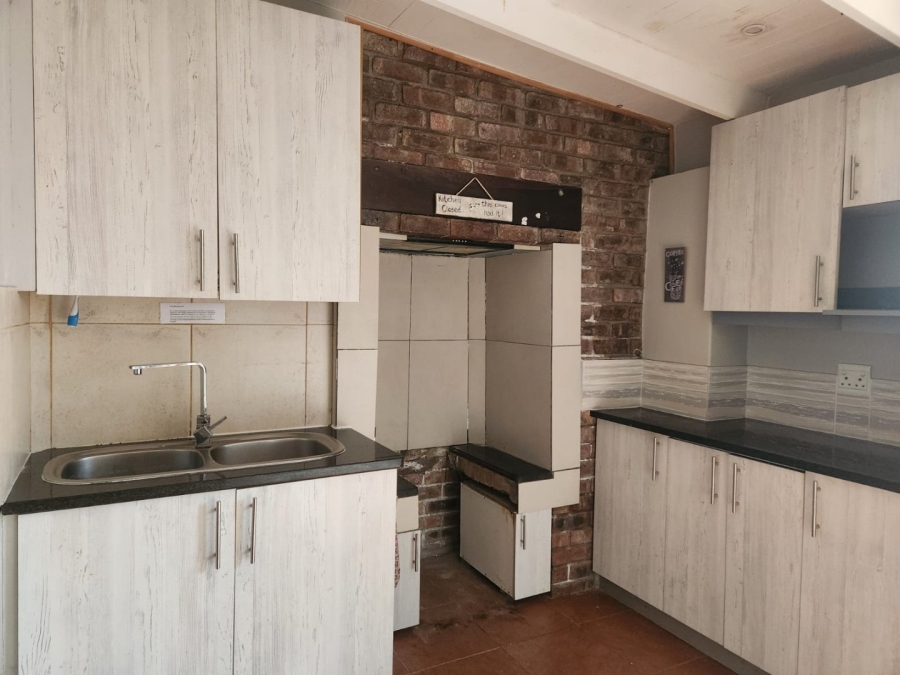 3 Bedroom Property for Sale in Loerie Park Western Cape